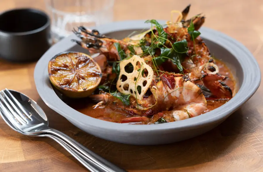 Kuva annoksesta Grillattuja tom yum -rapuja